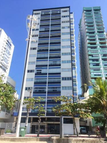 Fantástico apartamento Frente ao mar em Balneário Camboriú Vila Exterior foto